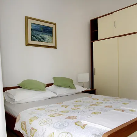 Apartments By The Sea Trogir - 11895 Room photo